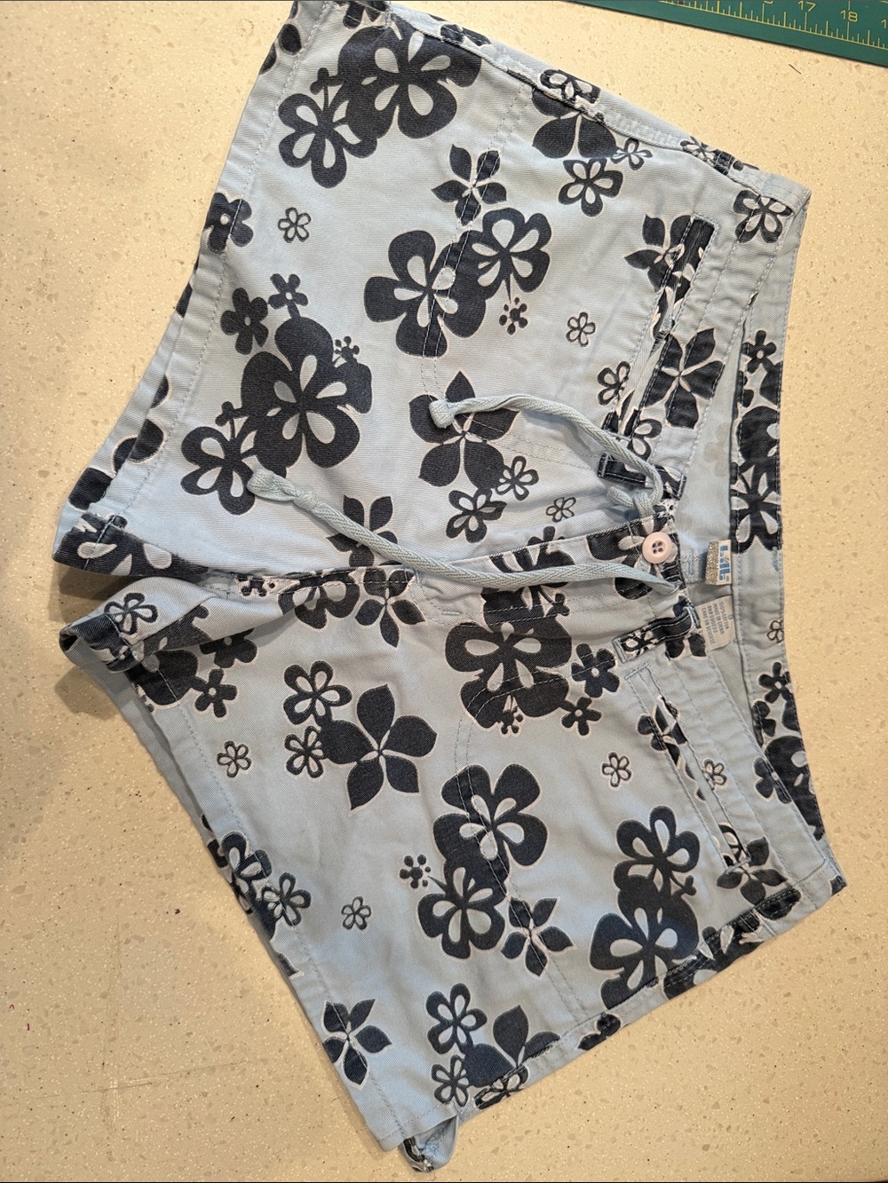 TILT Light Blue Floral Print Women’s Shorts